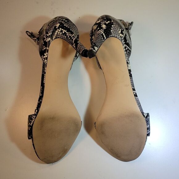 NINE WEST WOMEN"S SNAKESKIN PRINT DESIGN OPEN TOE SANDAL - Picture 14 of 16